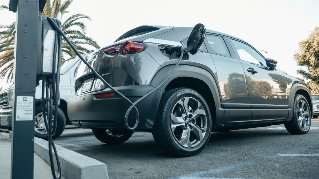 Charging Infrastructure for Electric Cars in Mumbai
